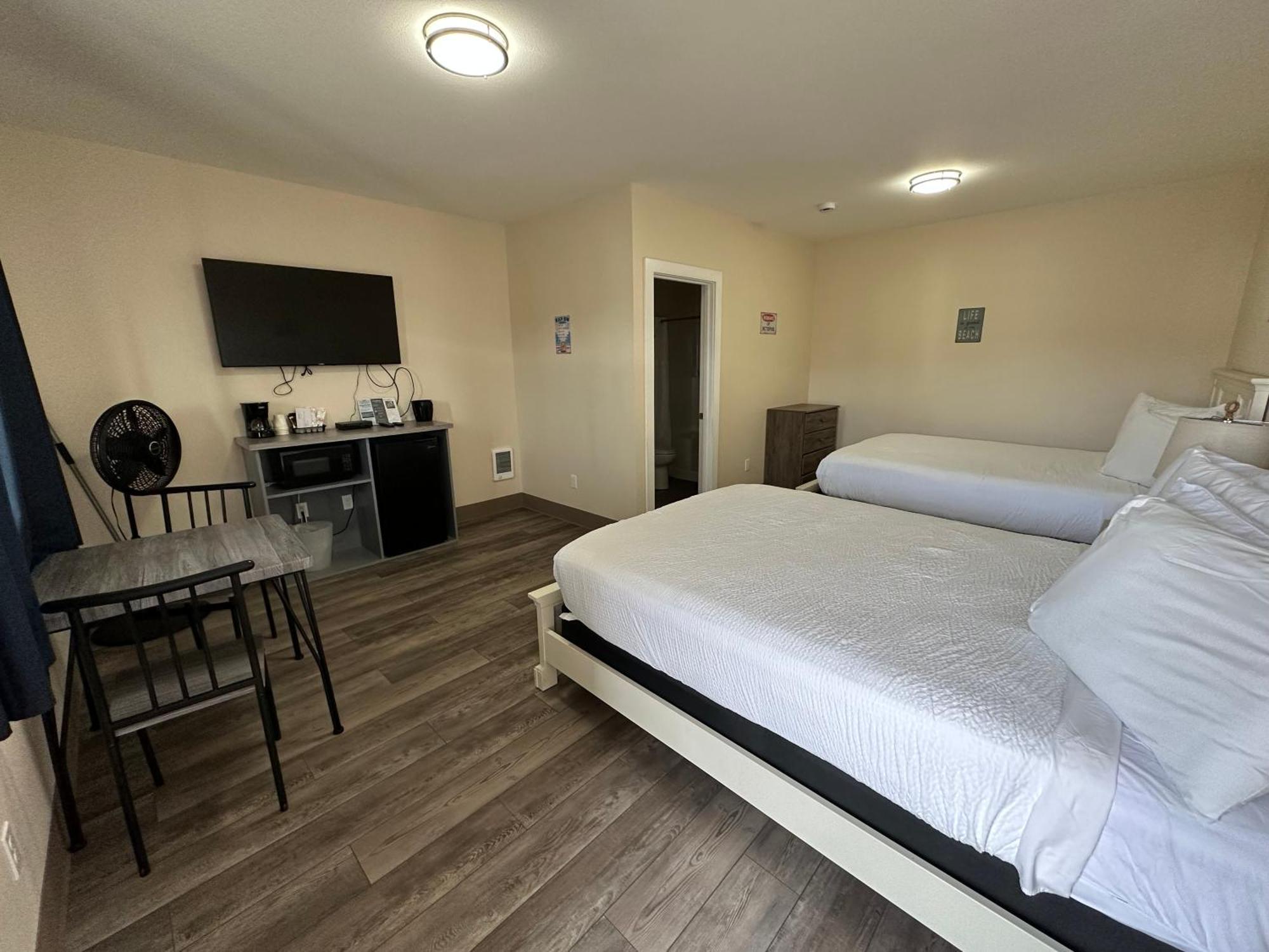 Coastal Inn And Suites Long Beach Eksteriør billede