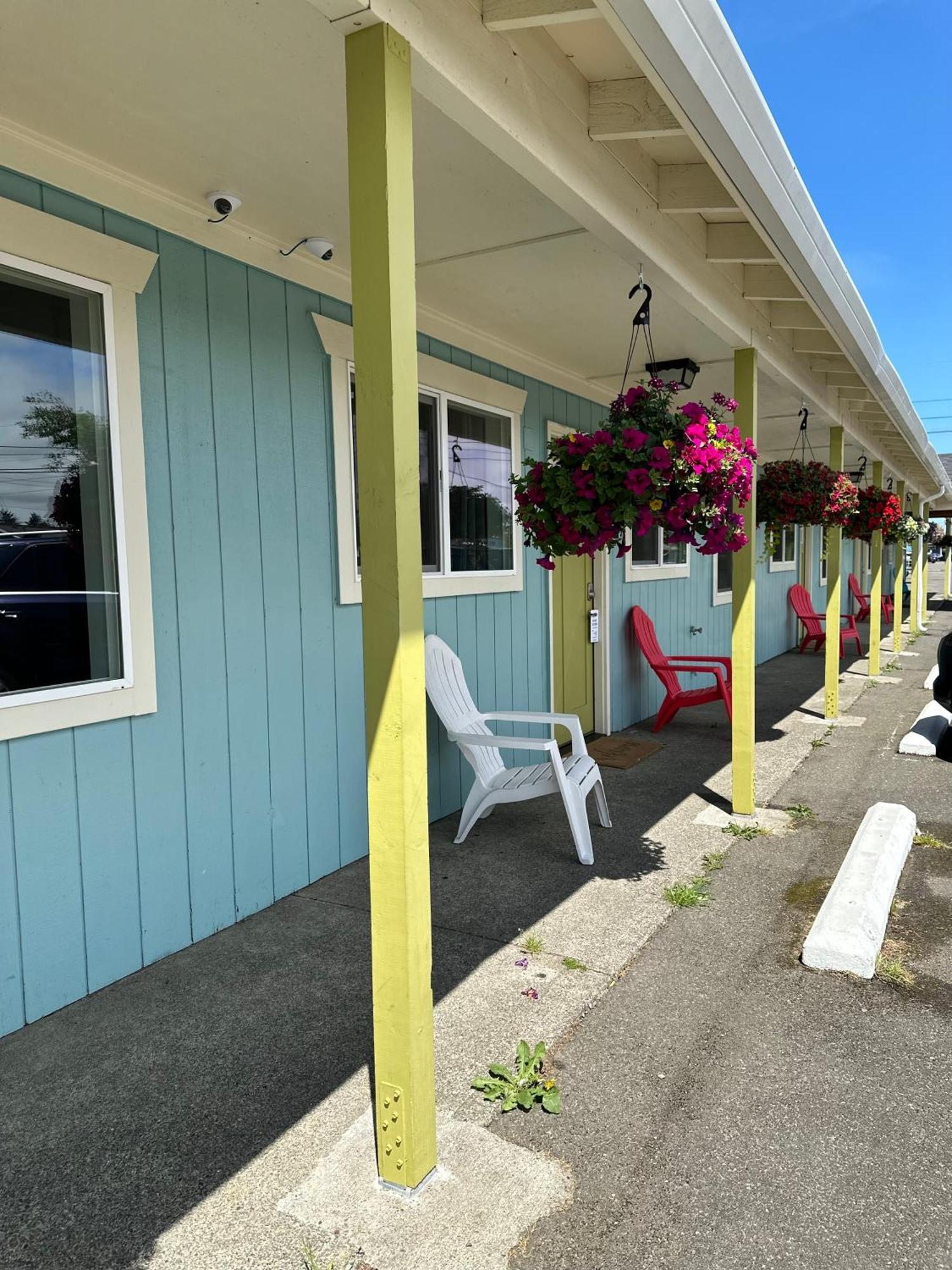 Coastal Inn And Suites Long Beach Eksteriør billede