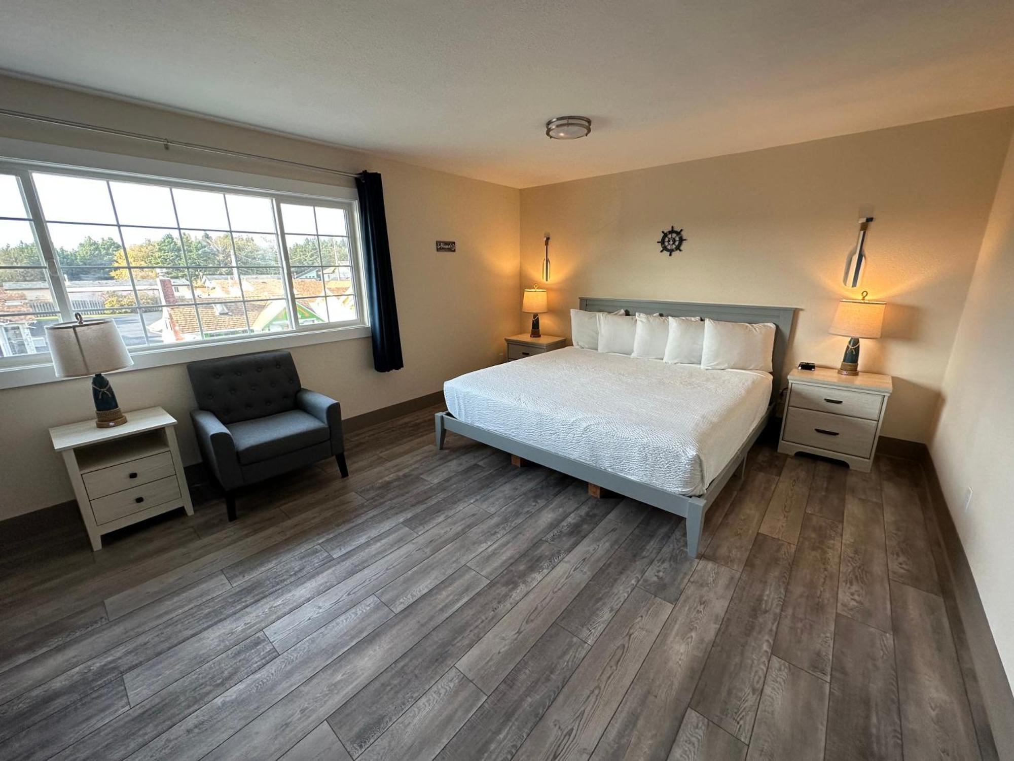 Coastal Inn And Suites Long Beach Eksteriør billede